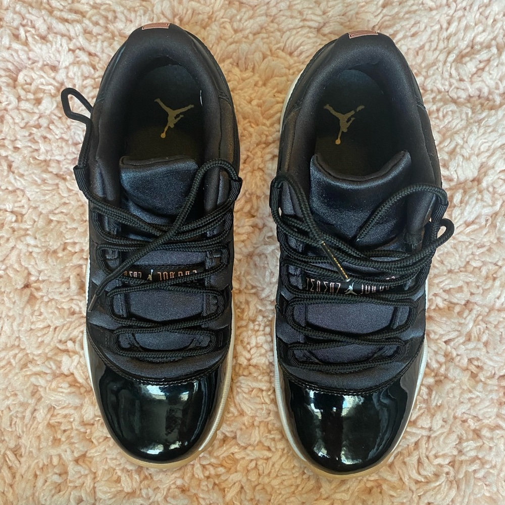 Air Jordan 11 Retro Low GG